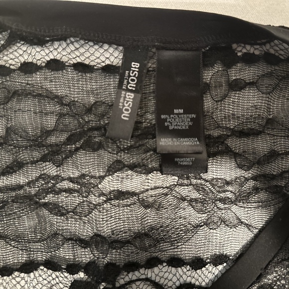 Sheer Black Lace Goth Mini Dress Tunic Top Y2K Batwing Sleeves Asymetrical Hem - Picture 6 of 7